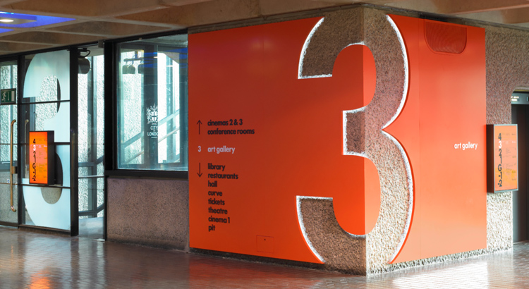 Dimensional wayfinding and directory sign